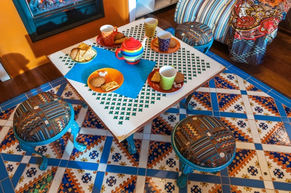 Восточный колорит в подмосковной гостиной