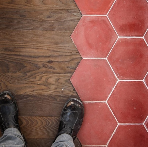 Шестиугольные переходы в современных интерьерах