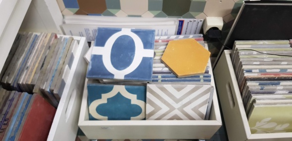 РАСПРОДАЖА! Закрытие салона в Экспострое